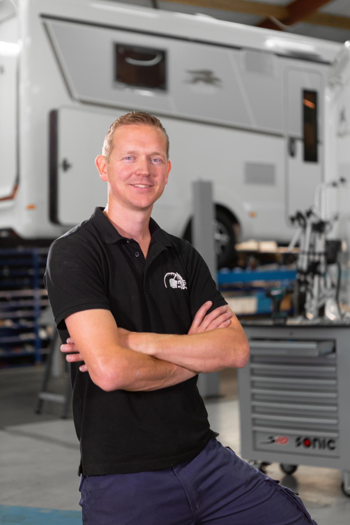 Erp___juni_2022___door_Arts_eMotion__4144_Van_Erp_Autos_en_Campers_Team_Stephan_Mellegers_202208121053291